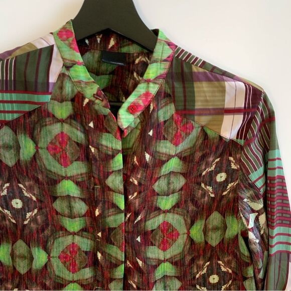 Sacada Abstract Red Green Long Sleeve Button Up Top Size Small - Picture 7 of 15